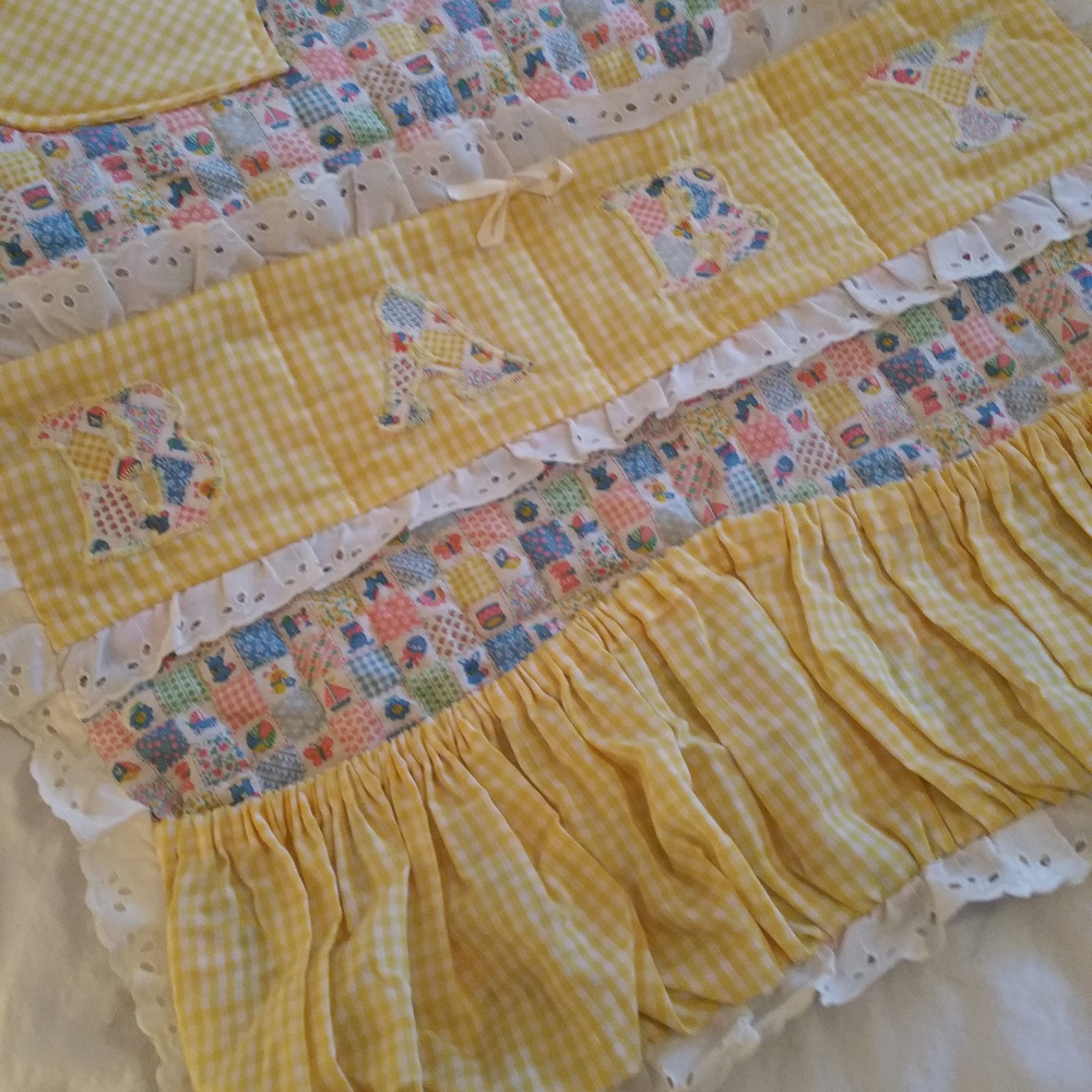 Handmade 1980 Gingham Goose Wall or Crib Organizer - Picture 5 of 8